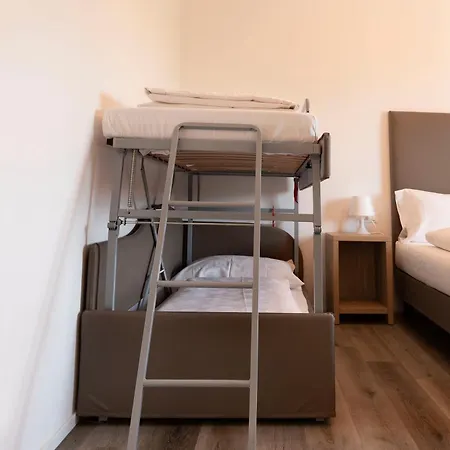 Roma Ariston 10 *