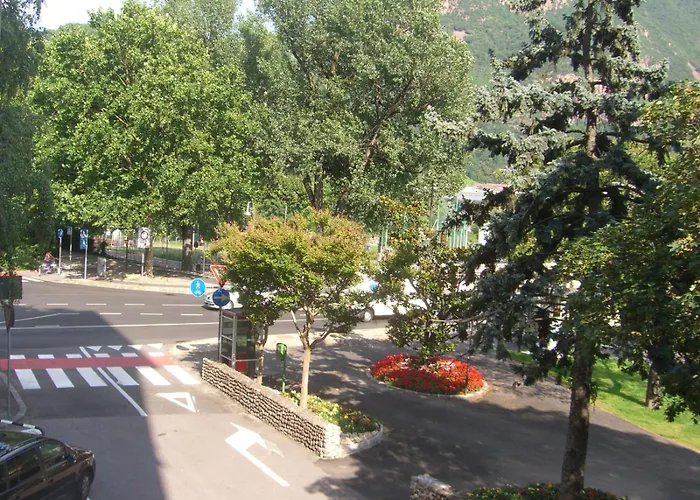 Roma Ariston 10 * Больцано